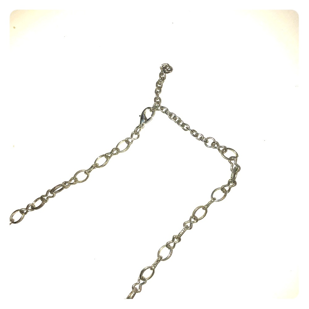 Long butterfly necklace - Picture 2 of 4